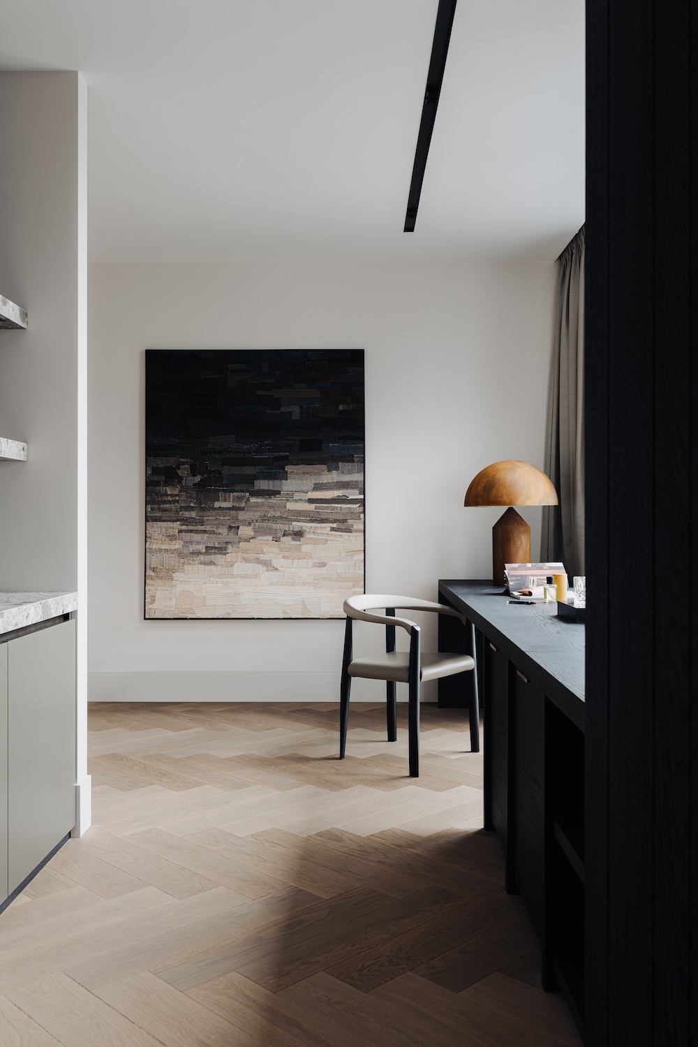 FotoLuxe pied-à-terre: Project Grand&Johnson